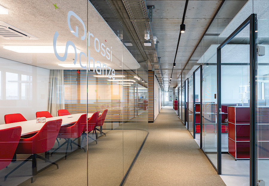 G+P, Büro, Liebefeld, Sitzungszimmer, Bürozellen, Korridor