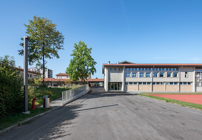 H+R Architekten, Schulhaus Stegmatt, Lyss, Fassade, Aula