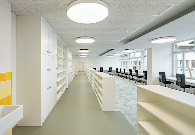 H+R Architekten, Schulhaus Stegmatt, Lyss, Lehrerzimmer