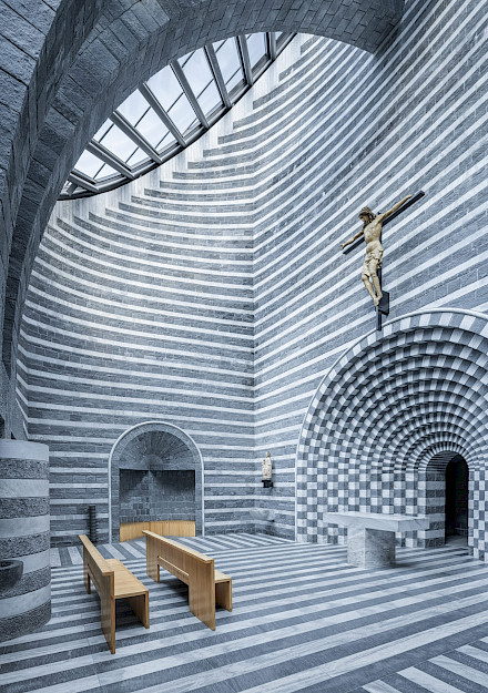 bergkirche, mario botta, mogno, kirchenraum